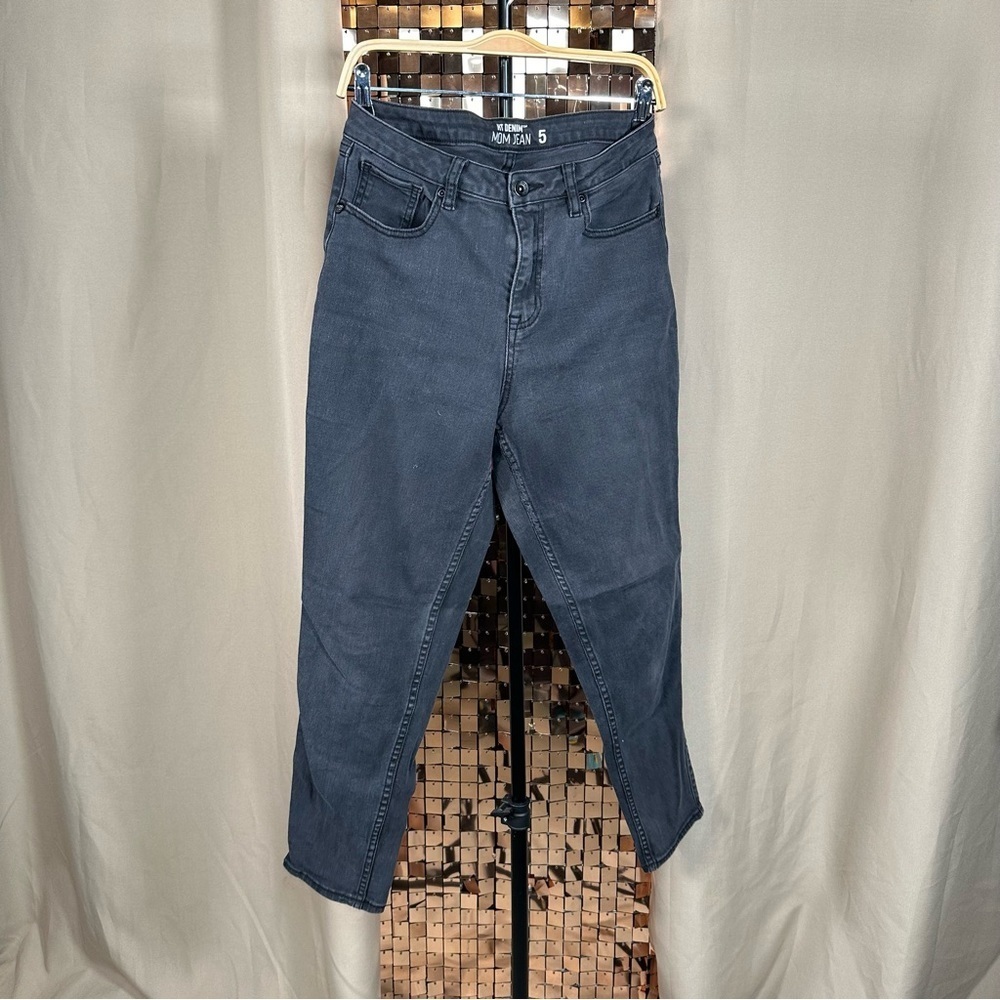 HT Hot Topic Charcoal Grey Distressed Mom Style Denim Size 5